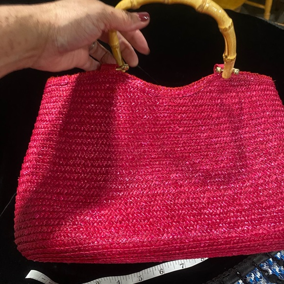 Real Vintage : Red wicker with Bamboo handles - Picture 6 of 6